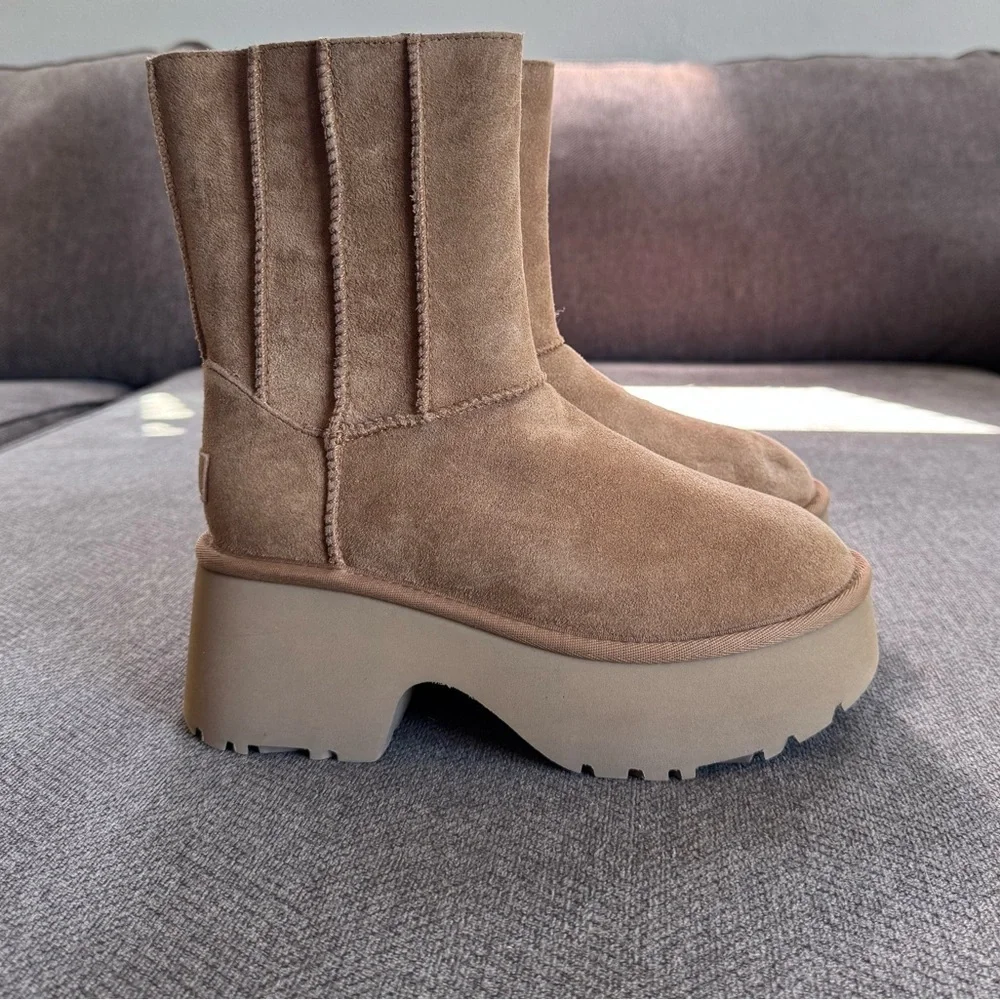 UGG Classic New Heights Suede and Shearling Heeled Ankle Boot - Picture 5 of 9